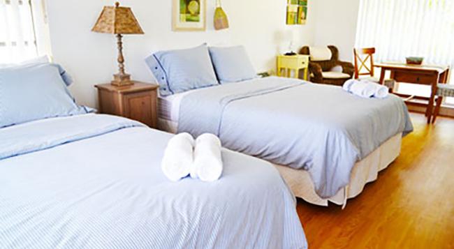 Florida Beach Hotels - Fort Lauderdale - Bedroom