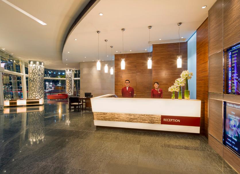 Front desk Photo
