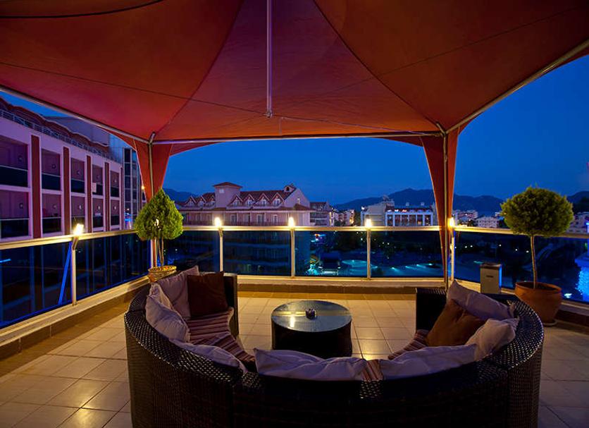 Balcony Photo