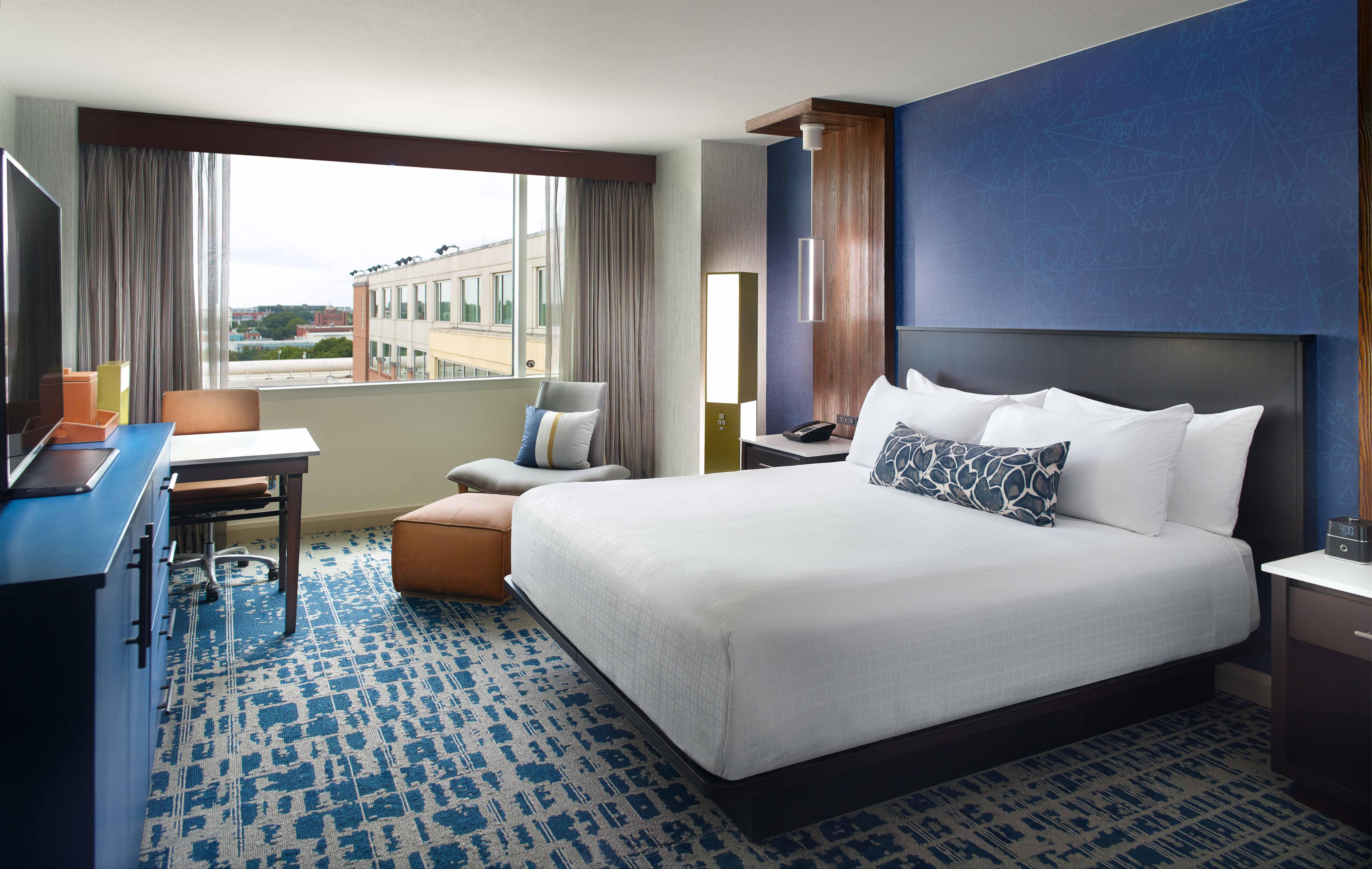 Fairfield Inn & Suites Atlanta Airport North - Starting From $84 - Best  Deals at Park Sleep Hotels