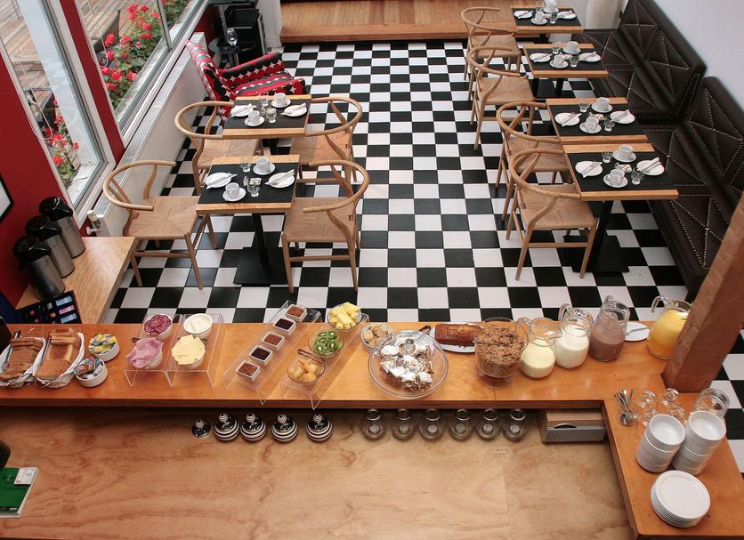 Buffet Photo