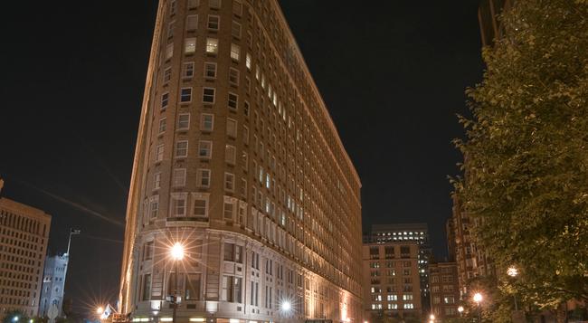 Boston Park Plaza - Boston - Building