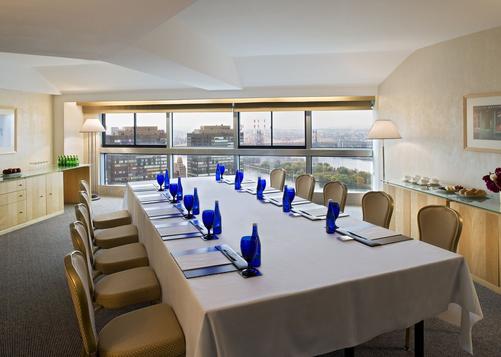 One Un New York - New York - Conference room