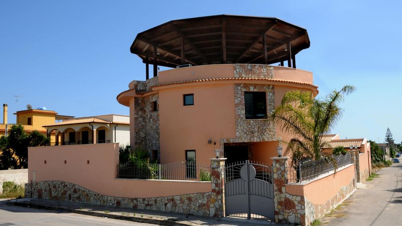 Sun Tower beach apartments