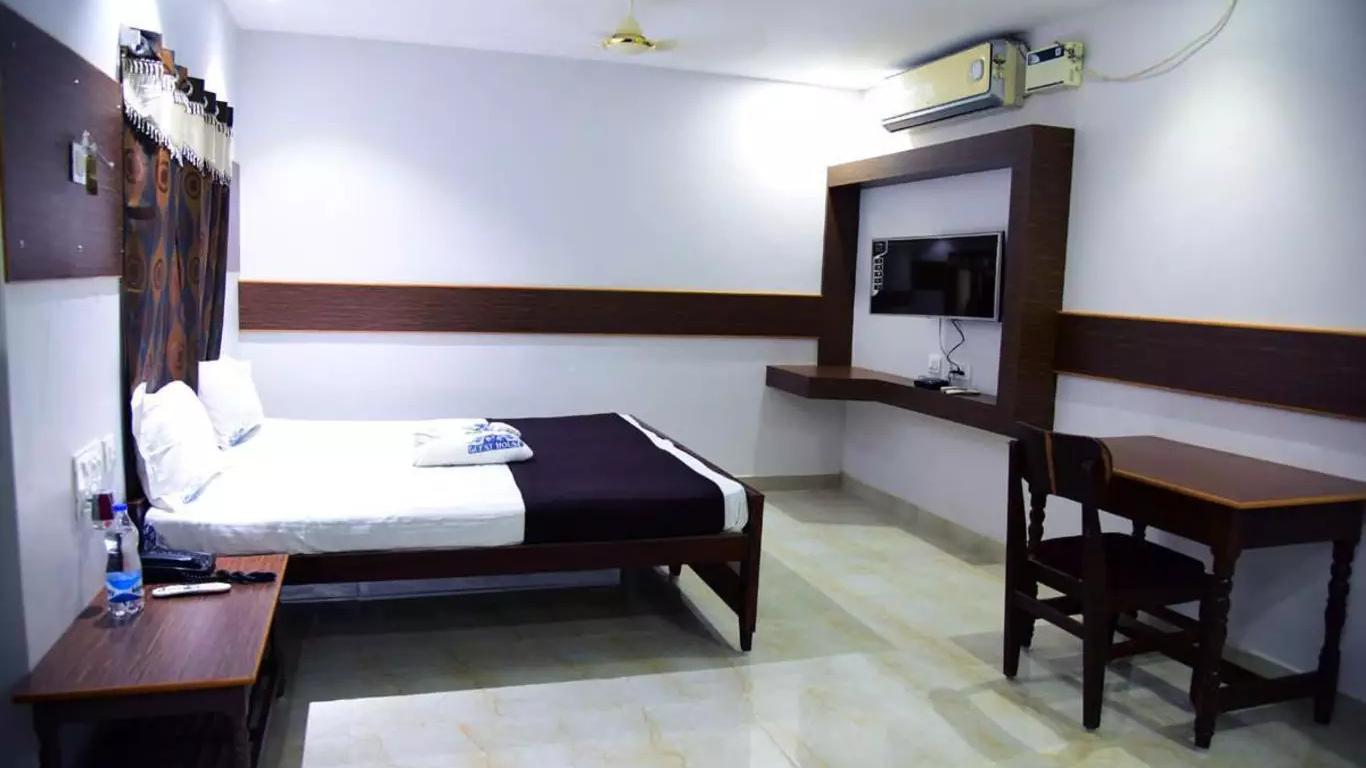 Kvr Guest House