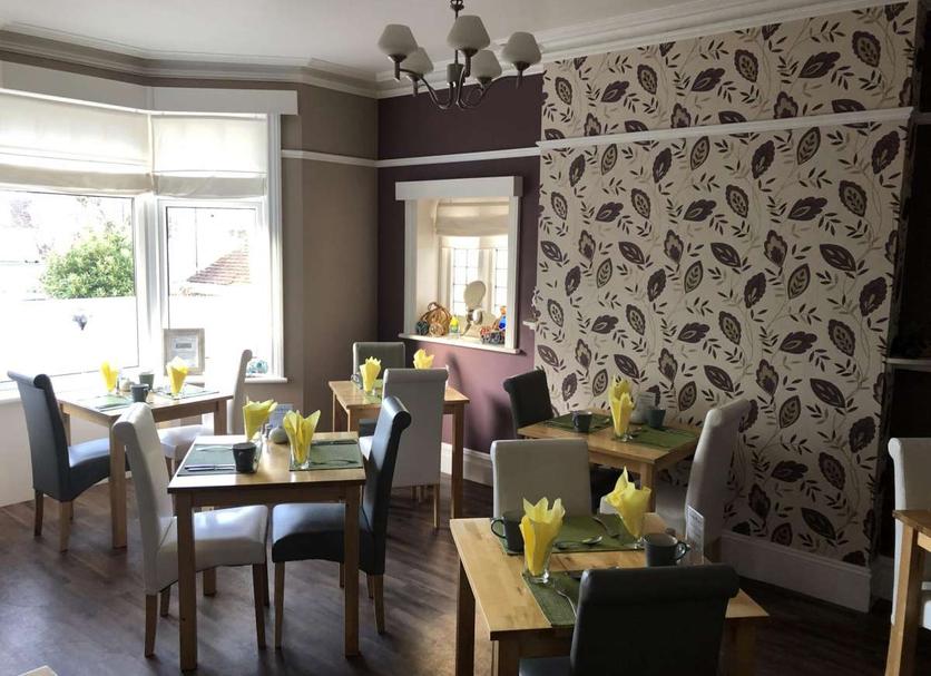 Dining room Photo