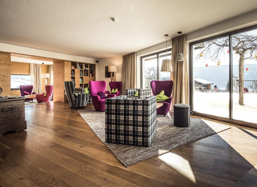 Lounge Photo