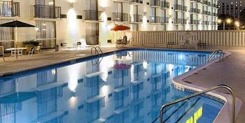 Motel 6 Atlanta Airport - Virginia Ave - Atlanta - Pool