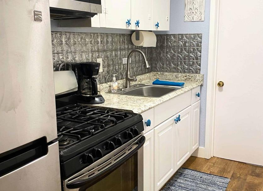 Kitchen Photo